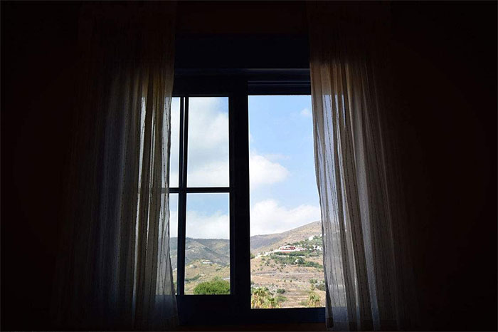 1525845761391904.jpg 開窗通風(fēng).jpg